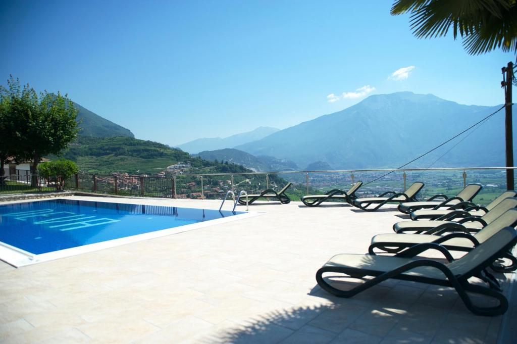 Albergo Deva Riva del Garda Exterior foto